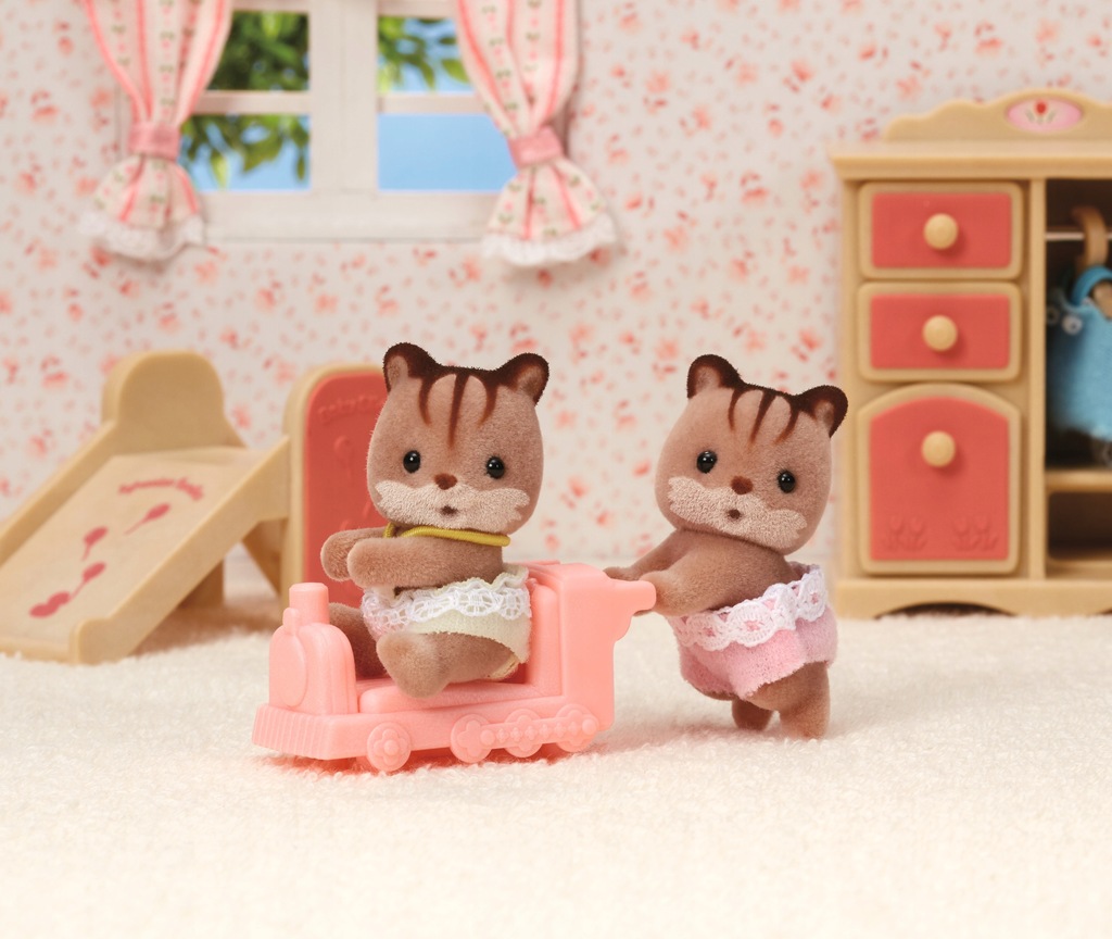 Sylvanian Families Bliźniaki Wiewiórek 5421 - obrazek 3